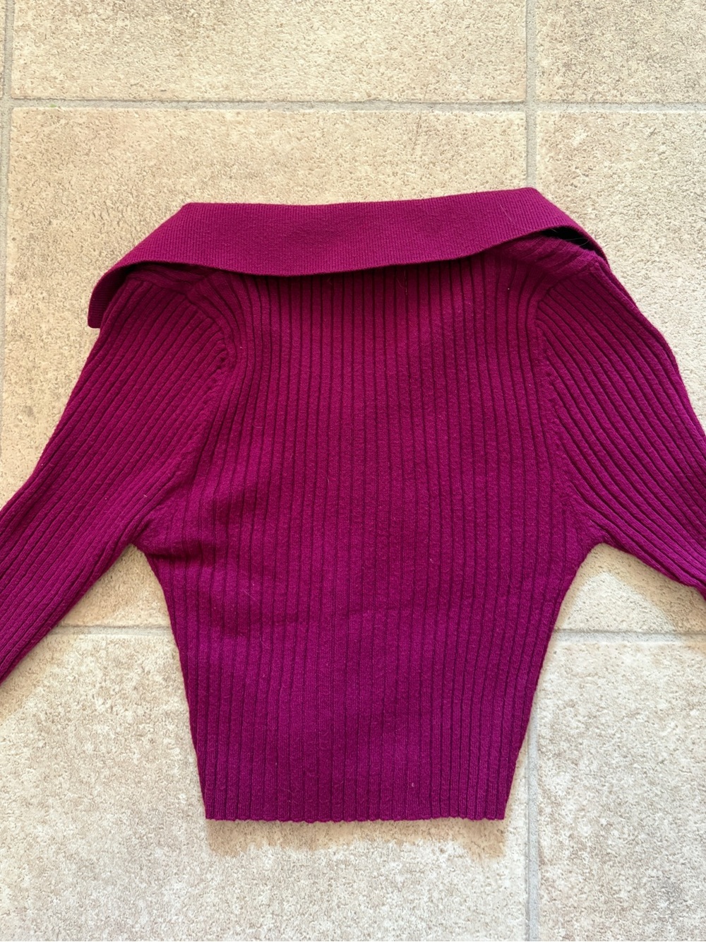Magenta Cropped Button Up Sweater - Picture 3 of 4